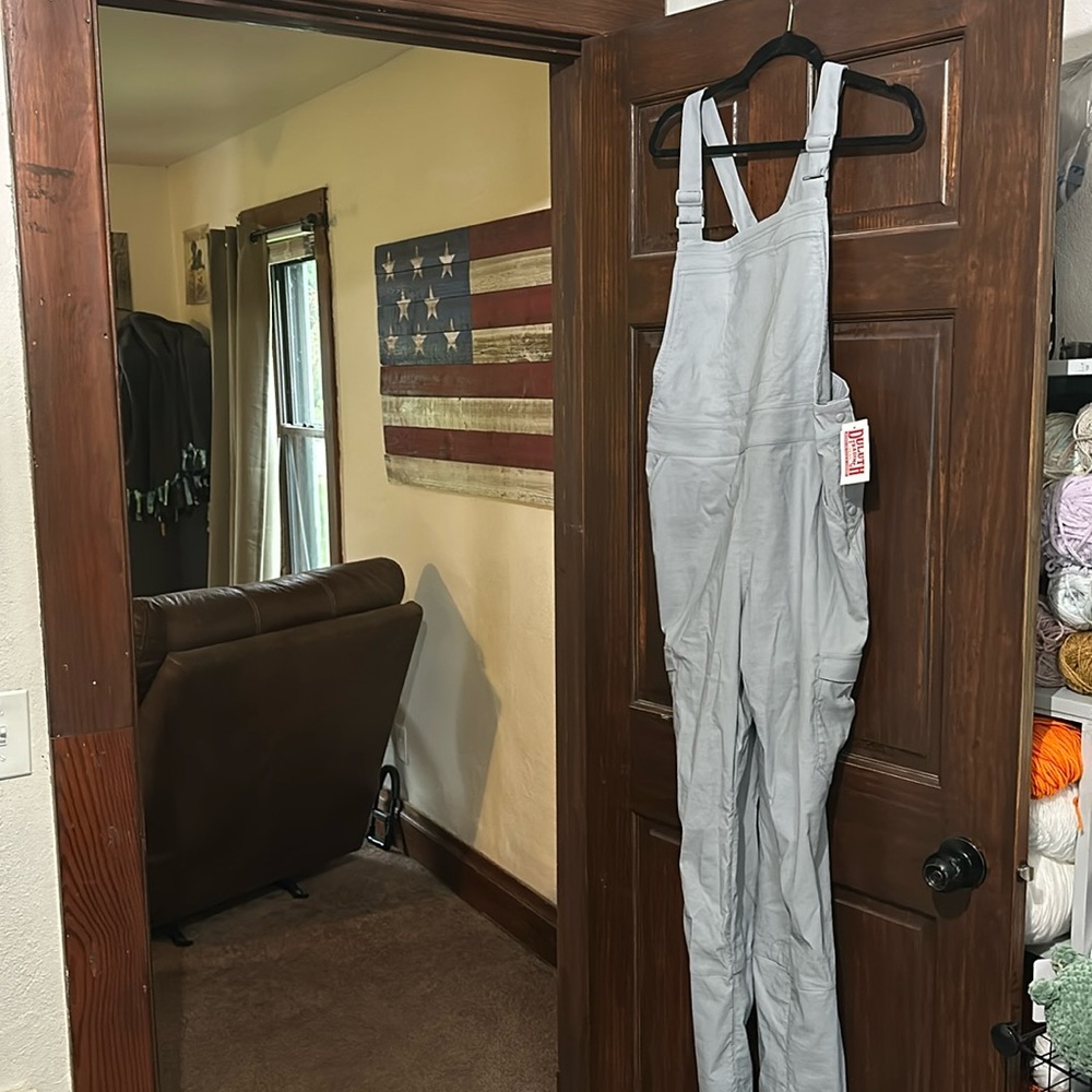 Women’s 8 Tall Gray Overalls